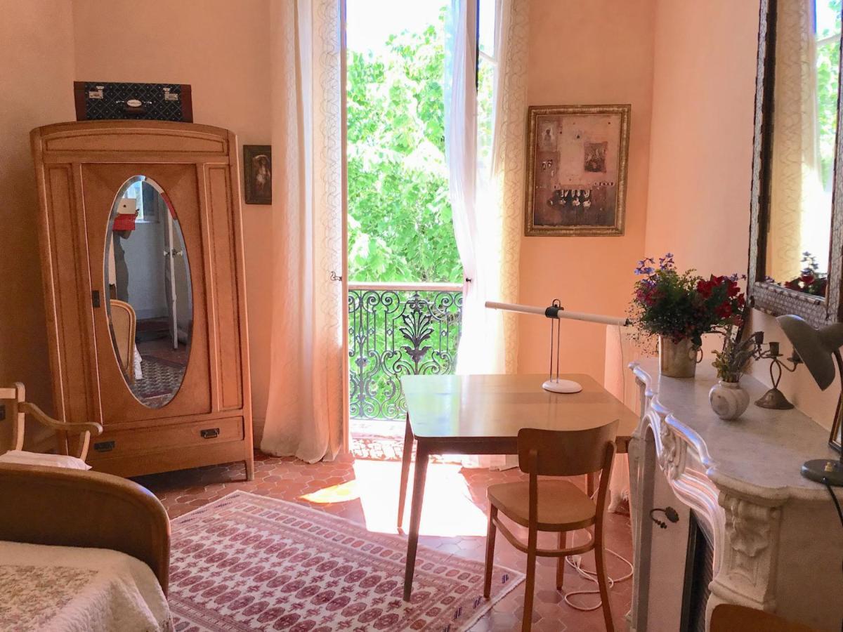 B&B En Provence- Villa Saint Marc Форкальк'є Екстер'єр фото